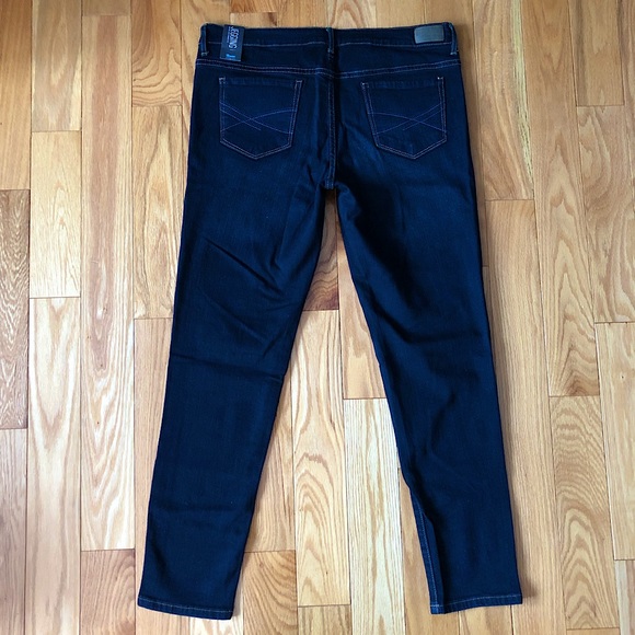 (Sz. 10 Short) Aéropostale Low Rise, Dark Wash Jeggings. - Picture 3 of 7